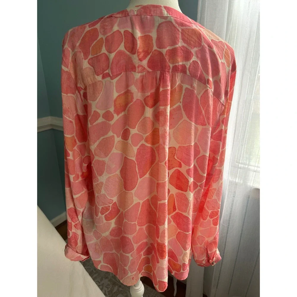 Zac & Rachel Woman Pink Orange Pebble Print Roll Tab Button Down Blouse 1X